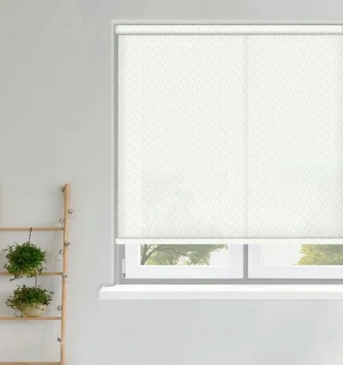 Bethnal white Roller Blind