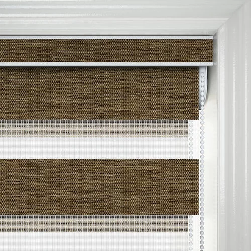 https://postmyblinds.co.uk/hub/blinds/day-and-night-blind/coronari-oak-day-and-night-blind-4.webp