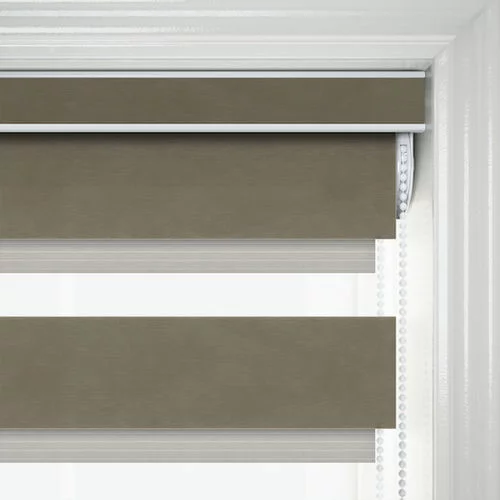 https://postmyblinds.co.uk/hub/blinds/day-and-night-blind/tornabuoni-taupe-day-and-night-blind-4.webp