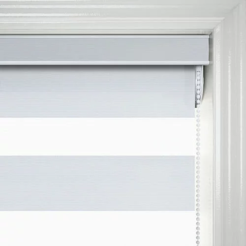 https://postmyblinds.co.uk/hub/blinds/day-and-night-blind/veneto-silver-day-and-night-blind-4.webp