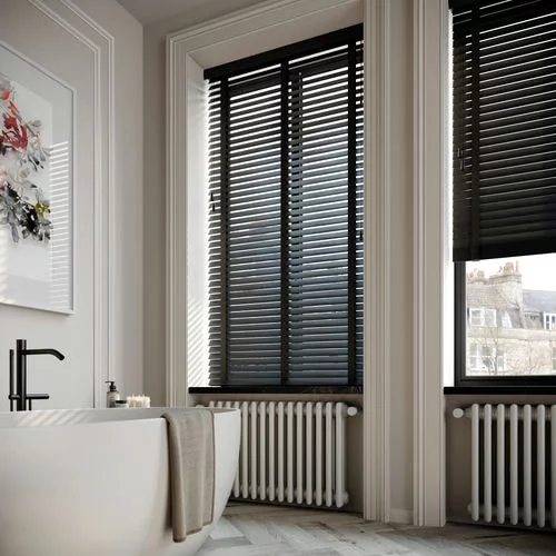 https://postmyblinds.co.uk/hub/blinds/faux-wood-blind/cyclamen-st-35mm-tape-faux-wood-blind-4.webp