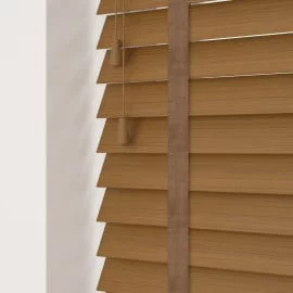 https://postmyblinds.co.uk/hub/blinds/faux-wood-blind/viola-st-35mm-tape-faux-wood-blind-3.webp
