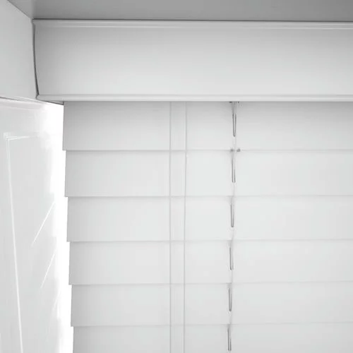 https://postmyblinds.co.uk/hub/blinds/faux-wood-blind/wood-impressions-ice-white-faux-wood-blind-4.webp