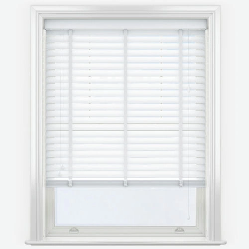 https://postmyblinds.co.uk/hub/blinds/faux-wood-blind/wood-impressions-ice-white-with-tapes-faux-wood-blind-7.webp