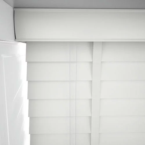 https://postmyblinds.co.uk/hub/blinds/faux-wood-blind/wood-impressions-soft-white-with-tapes-faux-wood-blind-3.webp