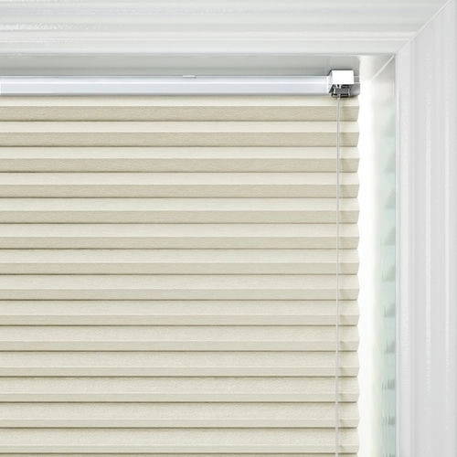 https://postmyblinds.co.uk/hub/blinds/honey-comb-blind/agustus-blackout-cream-honey-comb-blind-7.webp