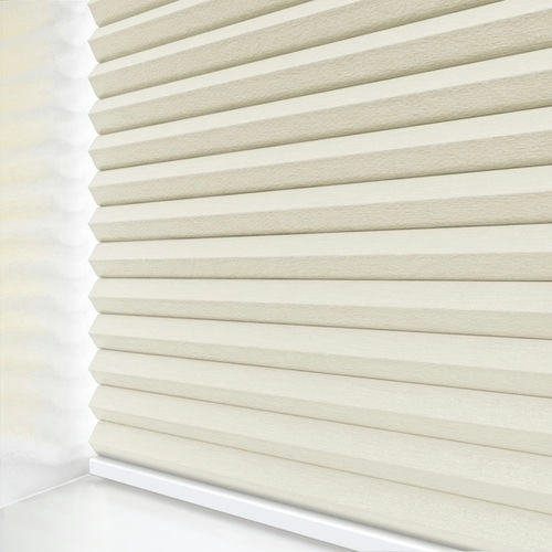 https://postmyblinds.co.uk/hub/blinds/honey-comb-blind/agustus-blackout-cream-honey-comb-blind-8.webp