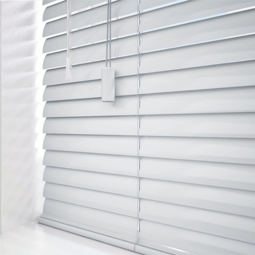 https://postmyblinds.co.uk/hub/blinds/metal-venetian-blind/ashley-cds-metal-venetian-blind-7.webp