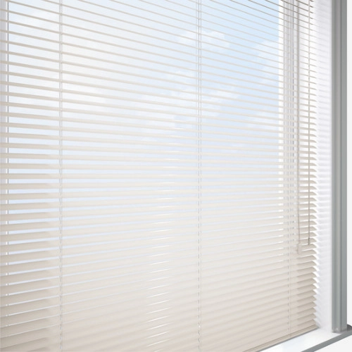 https://postmyblinds.co.uk/hub/blinds/metal-venetian-blind/charm-cds-metal-venetian-blind-6.webp