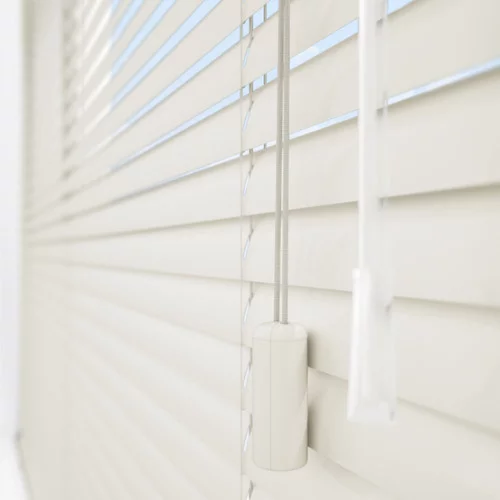 https://postmyblinds.co.uk/hub/blinds/metal-venetian-blind/claudia-cds-metal-venetian-blind-3.webp