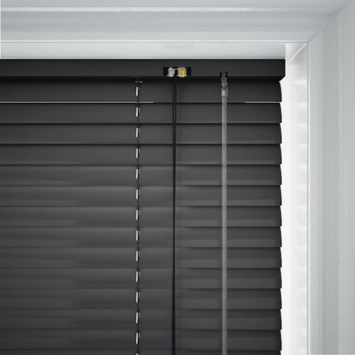 https://postmyblinds.co.uk/hub/blinds/metal-venetian-blind/emelia-cds-metal-venetian-blind-6.webp
