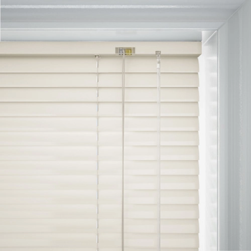 https://postmyblinds.co.uk/hub/blinds/metal-venetian-blind/fia-cds-metal-venetian-blind-6.webp
