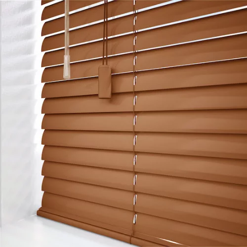 https://postmyblinds.co.uk/hub/blinds/metal-venetian-blind/fiona-cds-metal-venetian-blind-4.webp