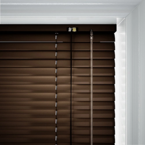 https://postmyblinds.co.uk/hub/blinds/metal-venetian-blind/jade-cds-metal-venetian-blind-6.webp