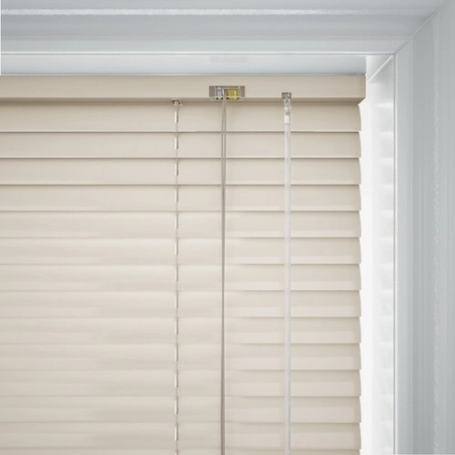 https://postmyblinds.co.uk/hub/blinds/metal-venetian-blind/klara-cds-metal-venetian-blind-6.webp