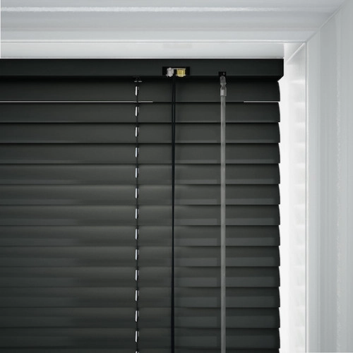 https://postmyblinds.co.uk/hub/blinds/metal-venetian-blind/maple-cds-metal-venetian-blind-6.webp