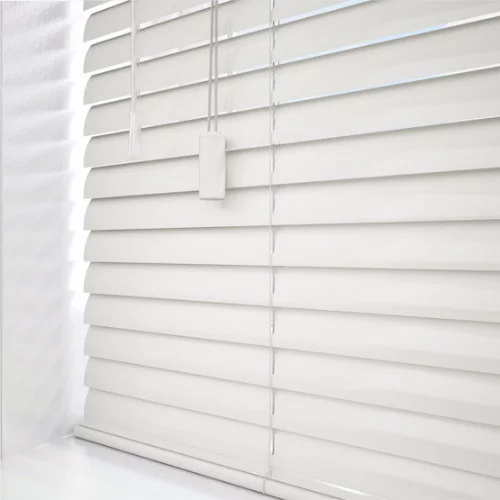 https://postmyblinds.co.uk/hub/blinds/metal-venetian-blind/marcia-cds-metal-venetian-blind-4.webp