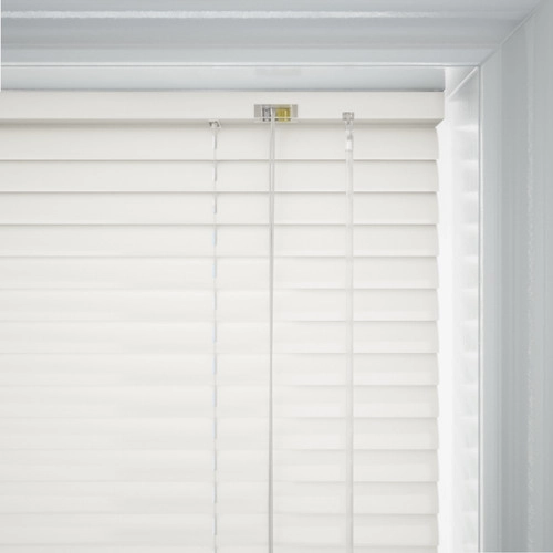 https://postmyblinds.co.uk/hub/blinds/metal-venetian-blind/morgan-cds-metal-venetian-blind-6.webp