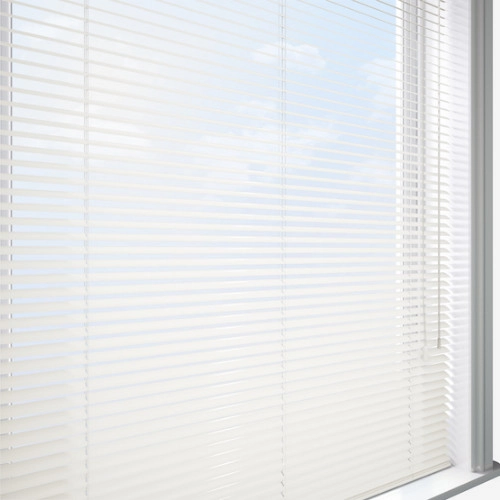 https://postmyblinds.co.uk/hub/blinds/metal-venetian-blind/morgan-cds-metal-venetian-blind-7.webp