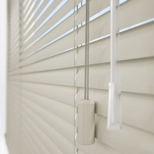 https://postmyblinds.co.uk/hub/blinds/metal-venetian-blind/opal-cds-metal-venetian-blind-3.webp