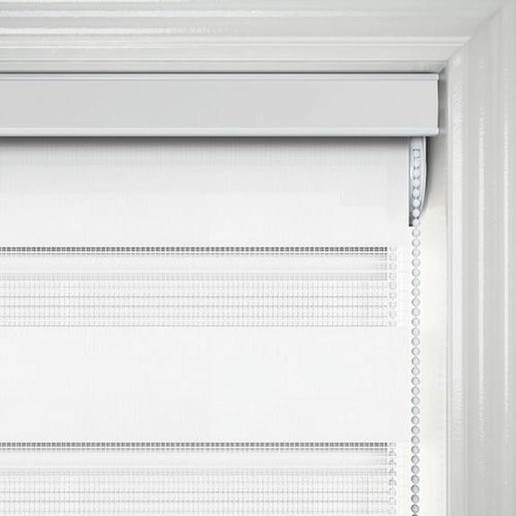 https://postmyblinds.co.uk/hub/blinds/perfect-fit-day-and-night/farnese-soft-white-perfect-fit-day-and-night-4.webp