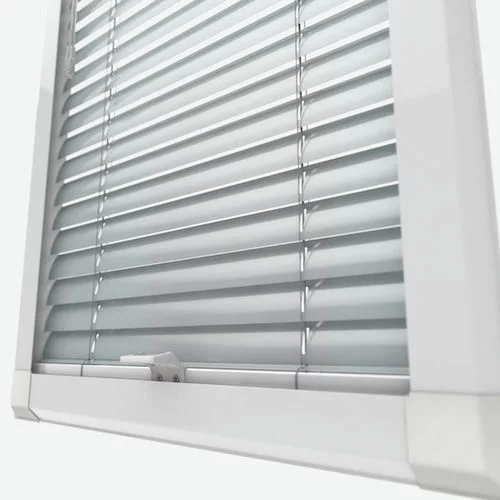 https://postmyblinds.co.uk/hub/blinds/perfect-fit-metal-venetian-blind/seraphine-silver-perfect-fit-metal-venetian-blind-4.webp