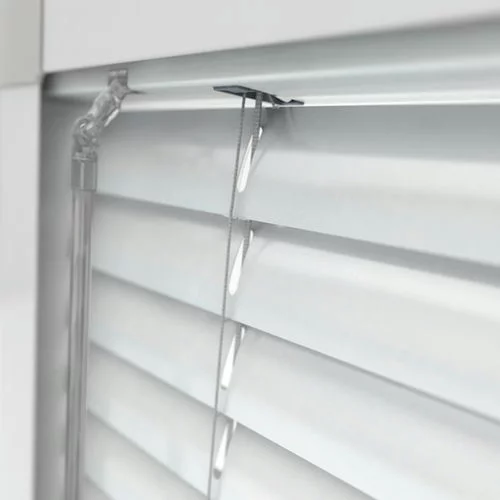 https://postmyblinds.co.uk/hub/blinds/perfect-fit-metal-venetian-blind/seraphine-white-perfect-fit-metal-venetian-blind-2.webp