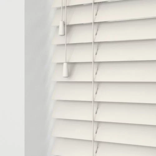 https://postmyblinds.co.uk/hub/blinds/perfect-fit-real-wood-venetian-blind/krystal-cds-perfect-fit-real-wood-venetian-blind-2.webp