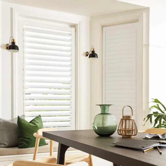 https://postmyblinds.co.uk/hub/blinds/perfect-fit-shutter-lite/_Perfect-Fit-Shutter-Lite-3.webp