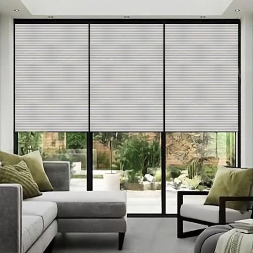 https://postmyblinds.co.uk/hub/blinds/pleated-blind/caroline-parchment-pleated-blind-2.webp
