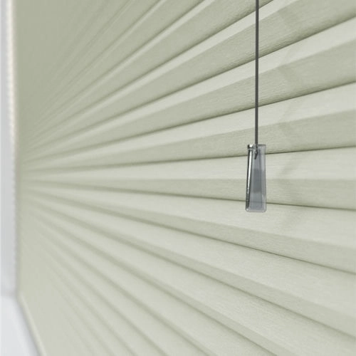 https://postmyblinds.co.uk/hub/blinds/pleated-blind/primodal-cream-pleated-blind-5.webp