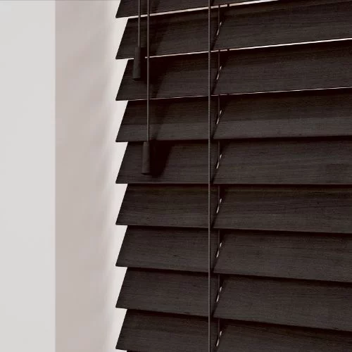 https://postmyblinds.co.uk/hub/blinds/real-wood-blind/aspen-ls-50mm-slat-real-wood-blind-2.webp