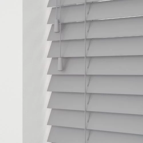 https://postmyblinds.co.uk/hub/blinds/real-wood-blind/clover-ls-50mm-slat-real-wood-blind-2.webp