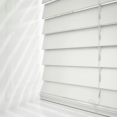 https://postmyblinds.co.uk/hub/blinds/real-wood-blind/pure-wood-cloud-white-real-wood-blind-4.webp