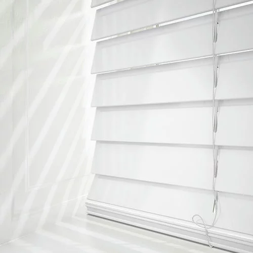 https://postmyblinds.co.uk/hub/blinds/real-wood-blind/pure-wood-gloss-white-real-wood-blind-4.webp