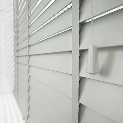 https://postmyblinds.co.uk/hub/blinds/real-wood-blind/pure-wood-pebble-grey-with-tapes-real-wood-blind-7.webp