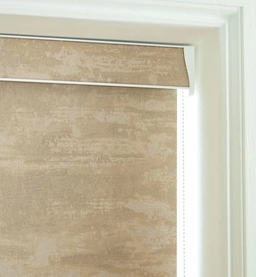 https://postmyblinds.co.uk/hub/blinds/roller-blind/argent-gold-blackout-roller-blind-7.webp