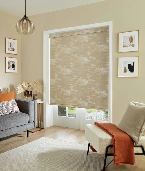 https://postmyblinds.co.uk/hub/blinds/roller-blind/argent-gold-blackout-roller-blind-8.webp