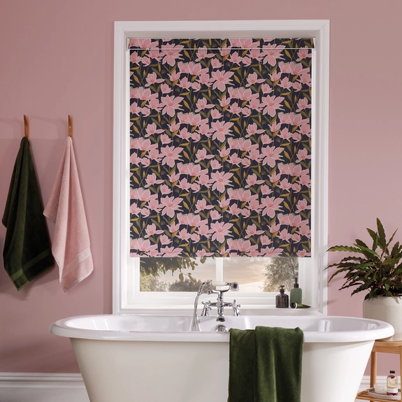 https://postmyblinds.co.uk/hub/blinds/roller-blind/azalea-pink-blackout-bath-roller-blind-4.webp