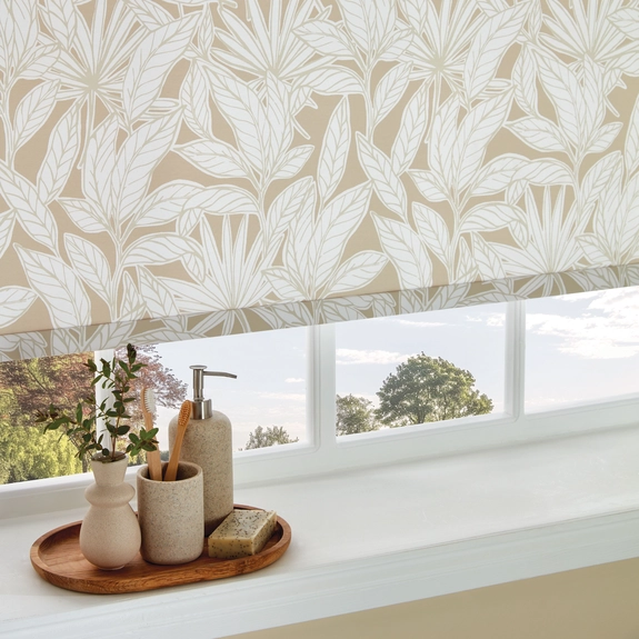 https://postmyblinds.co.uk/hub/blinds/roller-blind/dorothea-sand-roller-blind-4.webp