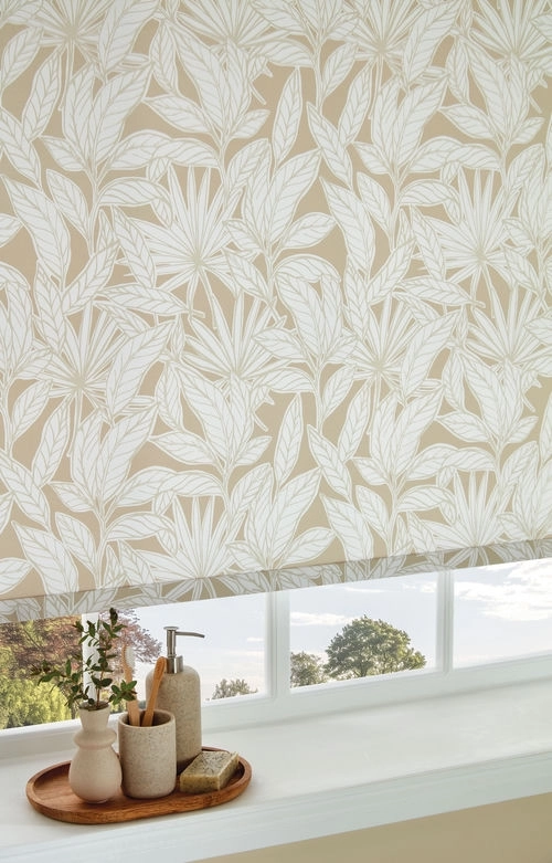 https://postmyblinds.co.uk/hub/blinds/roller-blind/dorothea-sand-roller-blind-5.webp
