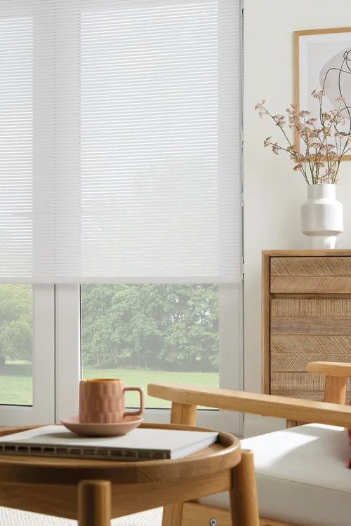 https://postmyblinds.co.uk/hub/blinds/roller-blind/java-white-roller-blind-4.webp