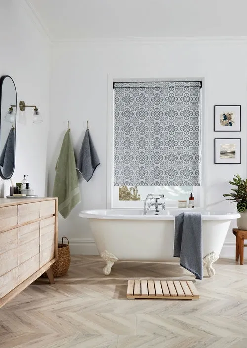 https://postmyblinds.co.uk/hub/blinds/roller-blind/mosaic-blackout-monochrome-roller-blind-3.webp