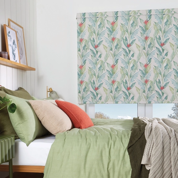 https://postmyblinds.co.uk/hub/blinds/roller-blind/paradise-blackout-palm-green-roller-blind-3.webp
