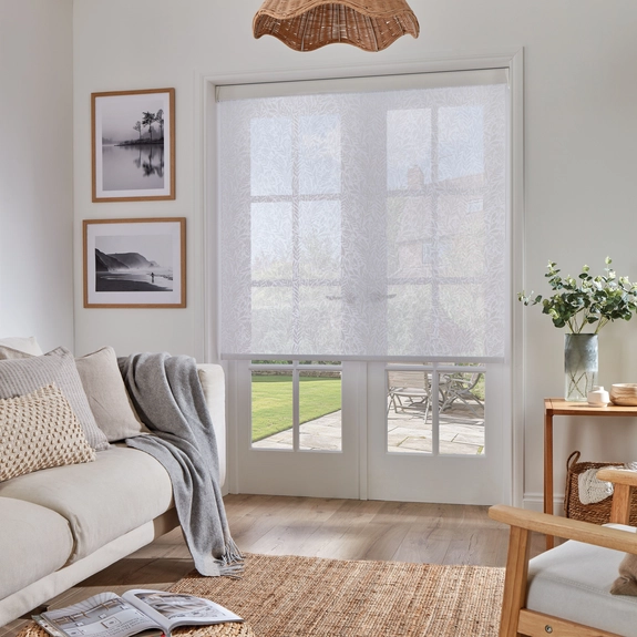 https://postmyblinds.co.uk/hub/blinds/roller-blind/petal-white-roller-blind-3.webp