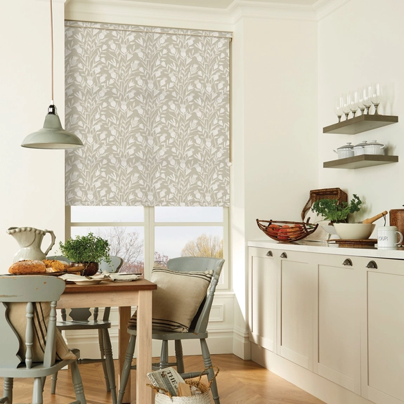 https://postmyblinds.co.uk/hub/blinds/roller-blind/thistle-sage-roller-blind-5.webp