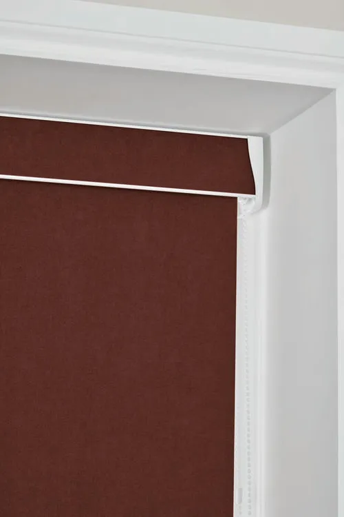 https://postmyblinds.co.uk/hub/blinds/roller-blind/windsor-blackout-rust-roller-blind-4.webp