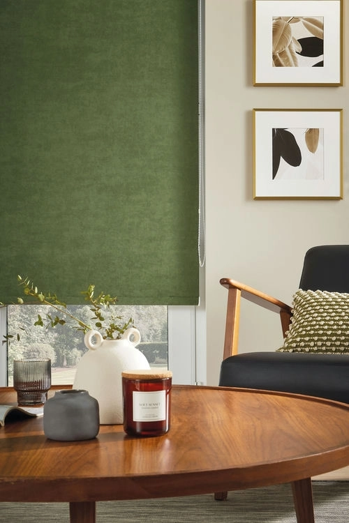 https://postmyblinds.co.uk/hub/blinds/roller-blind/windsor-blackout-vine-roller-blind-5.webp