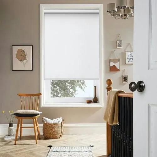 Lyndhurst Safran Roman Blind | Post my Blinds Ltd