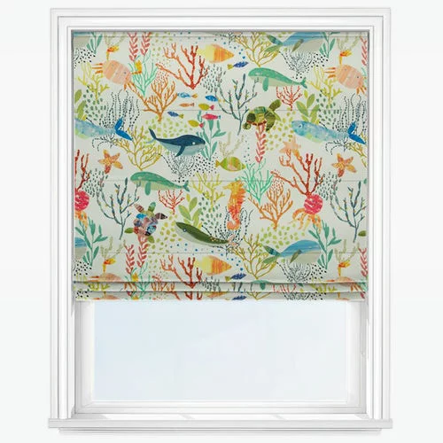 https://postmyblinds.co.uk/hub/blinds/roman-blind/bronwen-jungle-roman-blind-2.webp